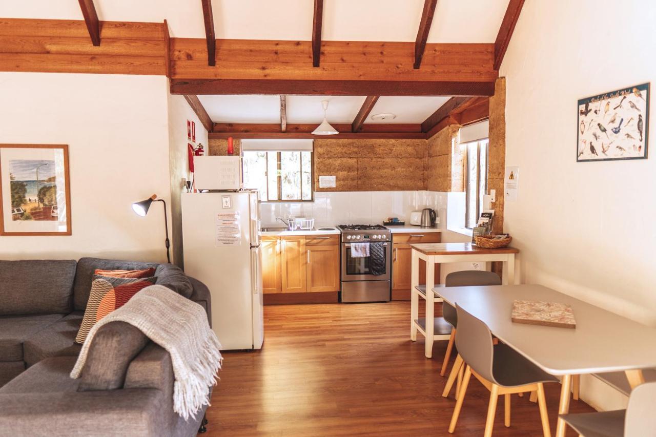 Bussells Bushland Cottages Margaret River Екстериор снимка