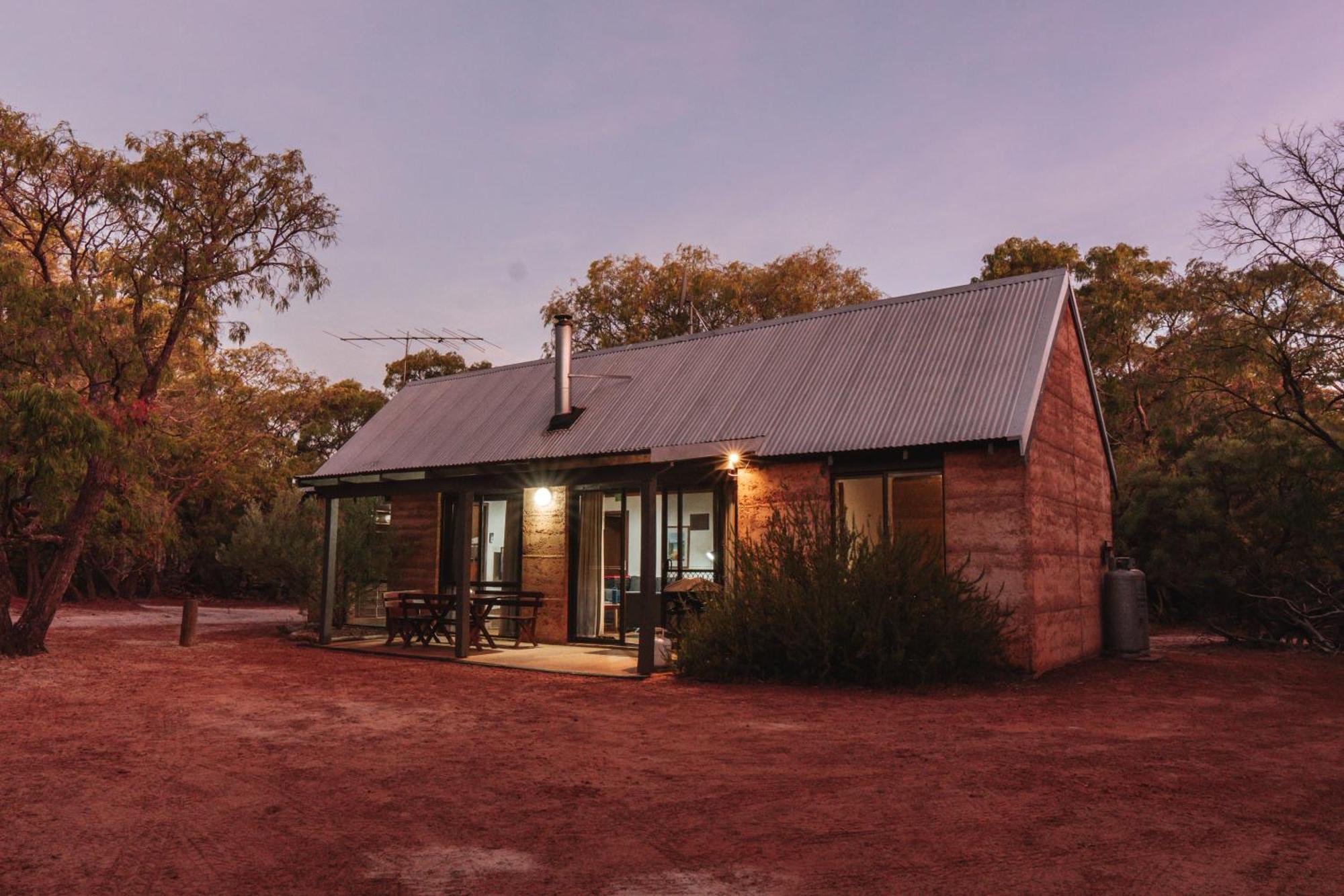 Bussells Bushland Cottages Margaret River Екстериор снимка