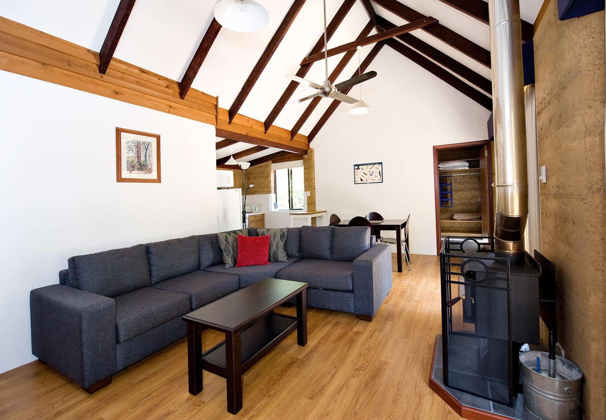 Bussells Bushland Cottages Margaret River Екстериор снимка